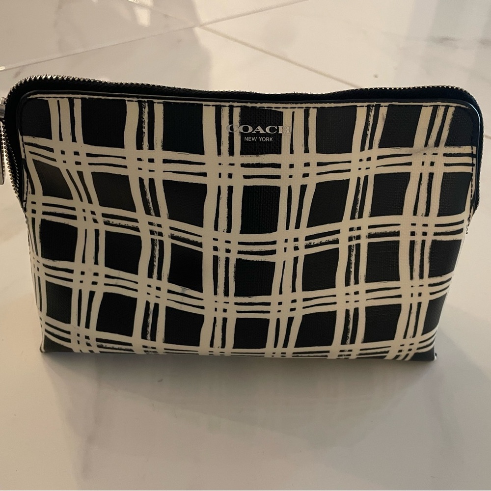 Coach Make Up Pouch